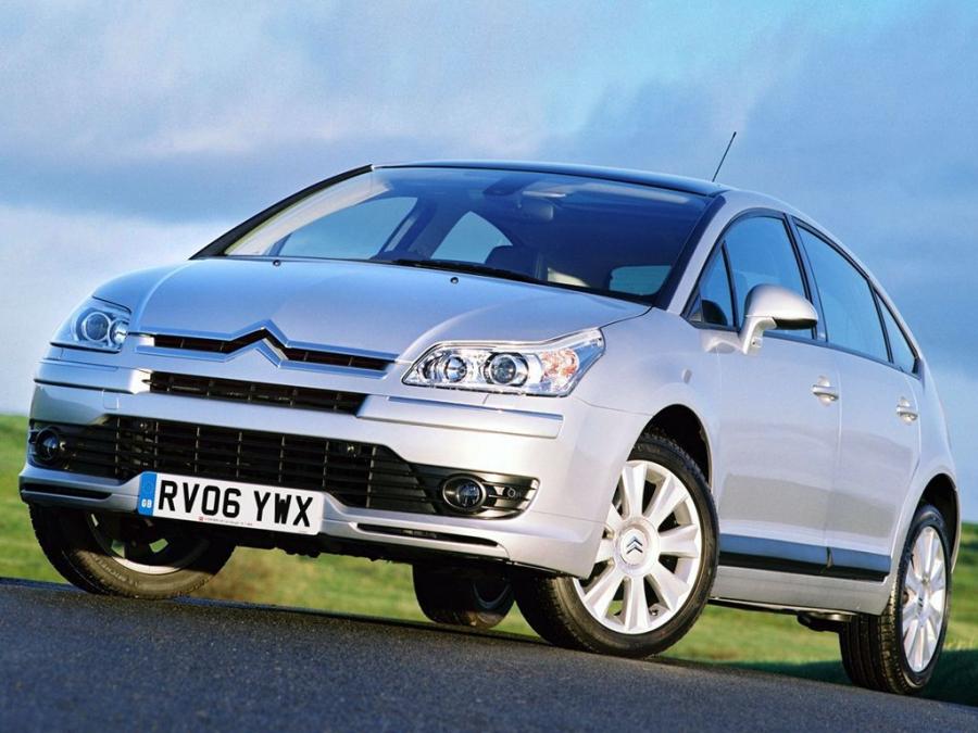 Citroen C4 Berline (UK) '2004
